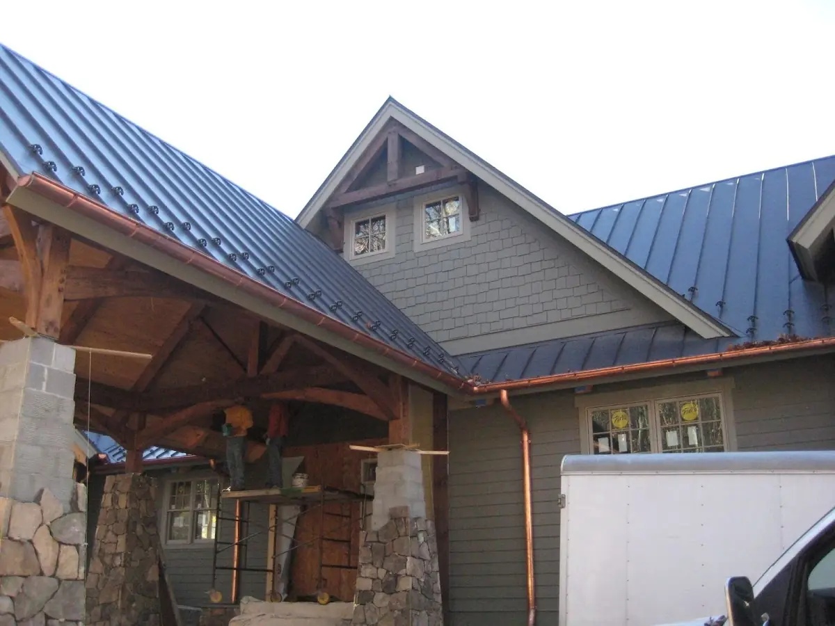 Craftsman Roofing team delivering quality roofing work in Montclair